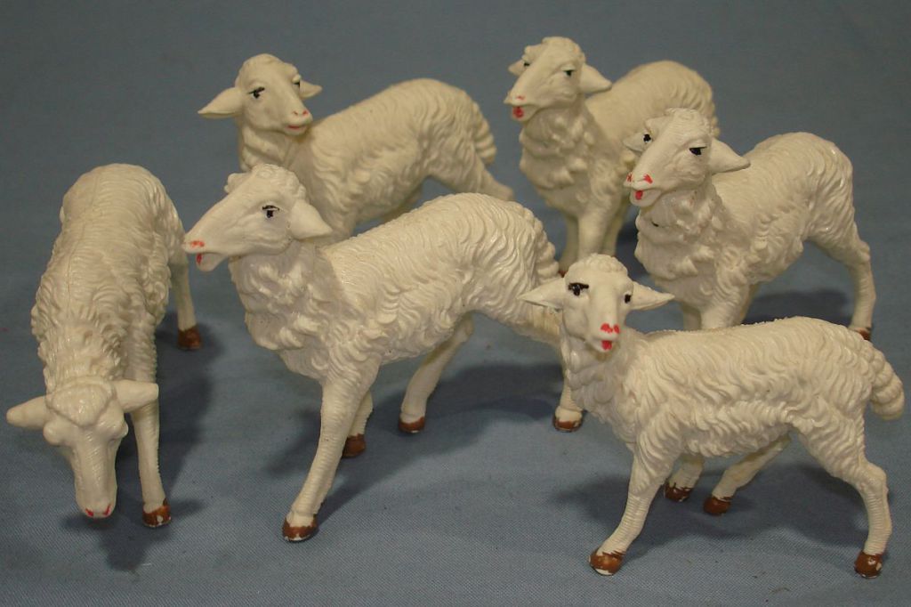 VINTAGE_ITALY_PLASTIC_NATIVITY_SHEEP_VARIOUS_POSES_LOT_SIX_HERD